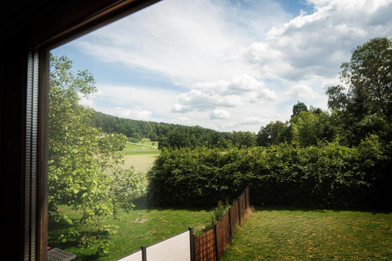 Ferienwohnung Bleibe am Moritzberg Haimendorf Exterior foto